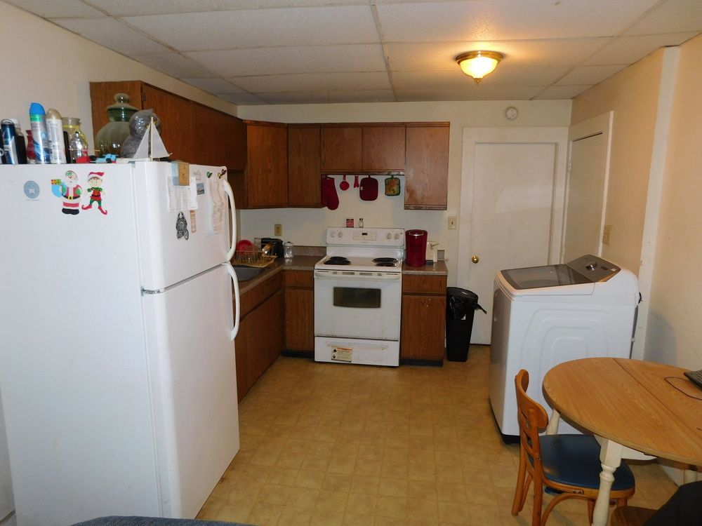 1 North Ave, Sanford, ME 04073